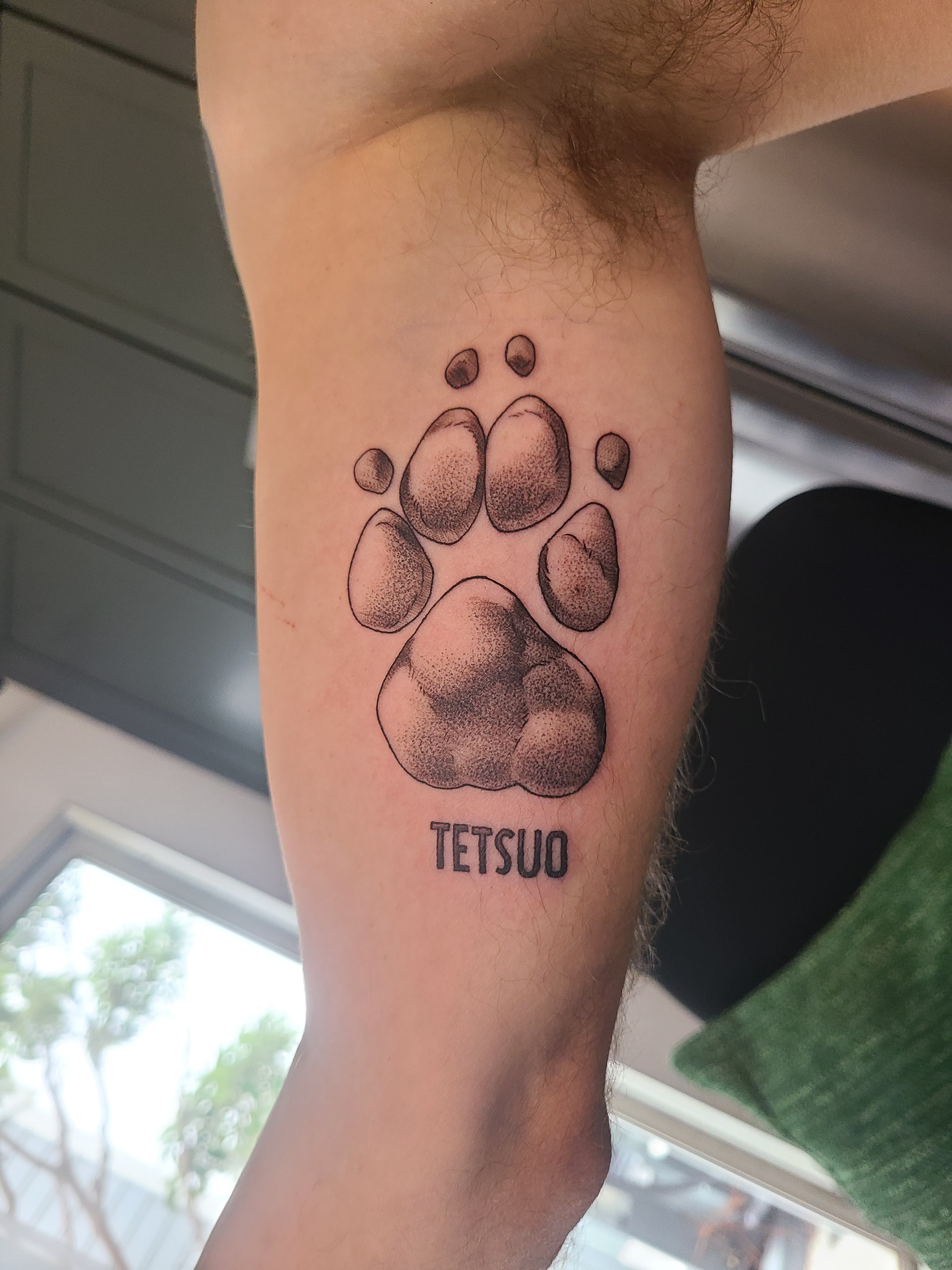 neo-traditional fine line tattoo by Tommy Lovold at Lucky Dogs Tattoo Santa Teresa, Costa Rica (photo 11)